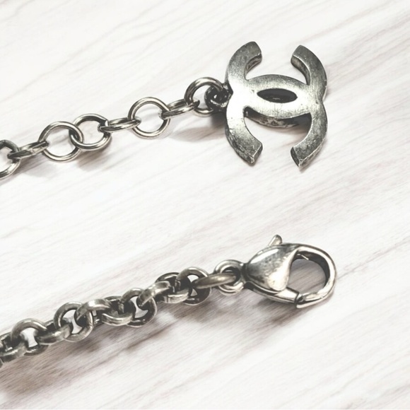 Chanel 06 XL Champagne CC Crystal Dangle Pendant Necklace. - Picture 5 of 9